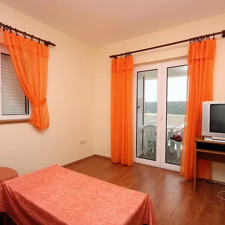 アパート With Parking Space Kampor, Rab - 5018