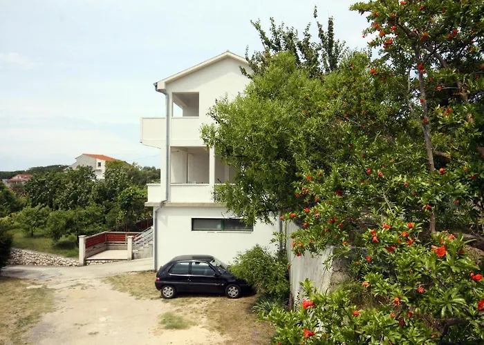 Appartement With Parking Space Kampor, Rab - 5018